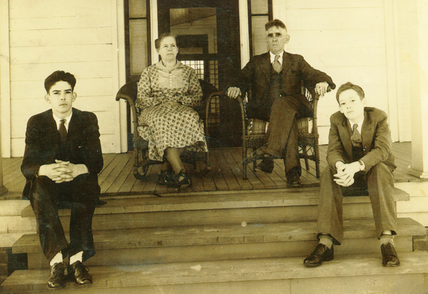 Roland W. Rainwater, Sr., and family