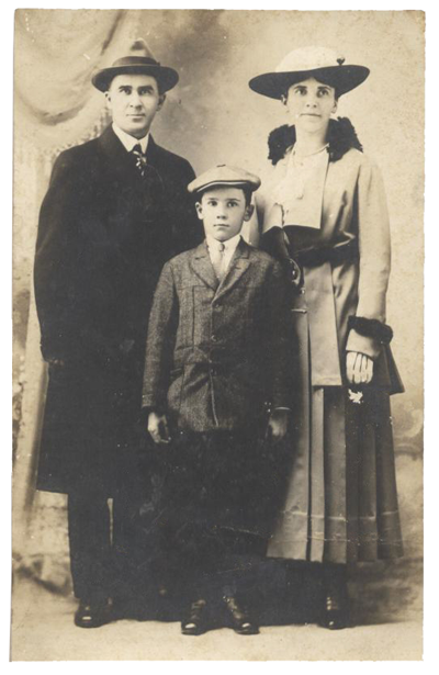Maude Rainwater Fuller and family